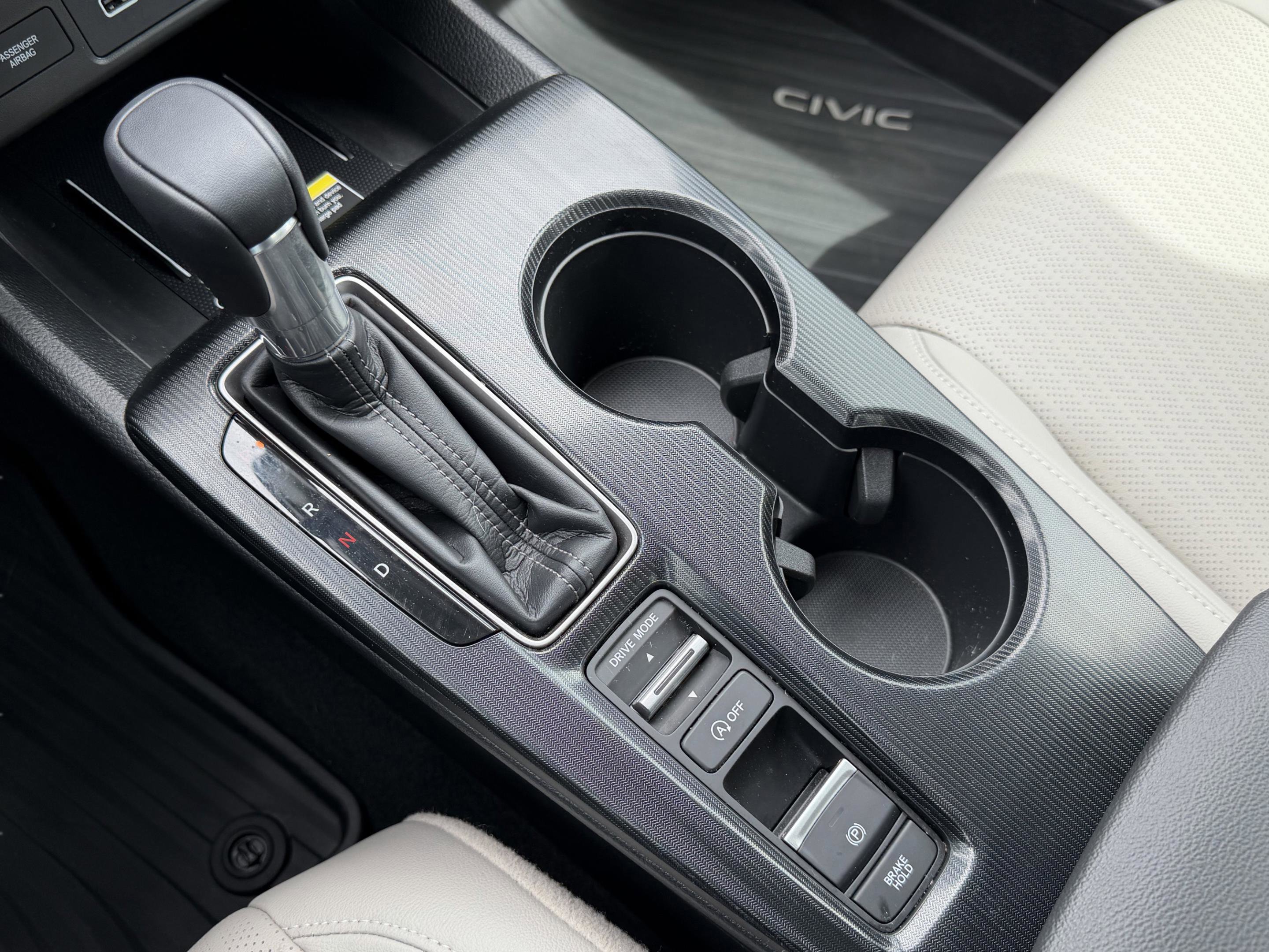 Used 2024 Honda Civic Touring image 18