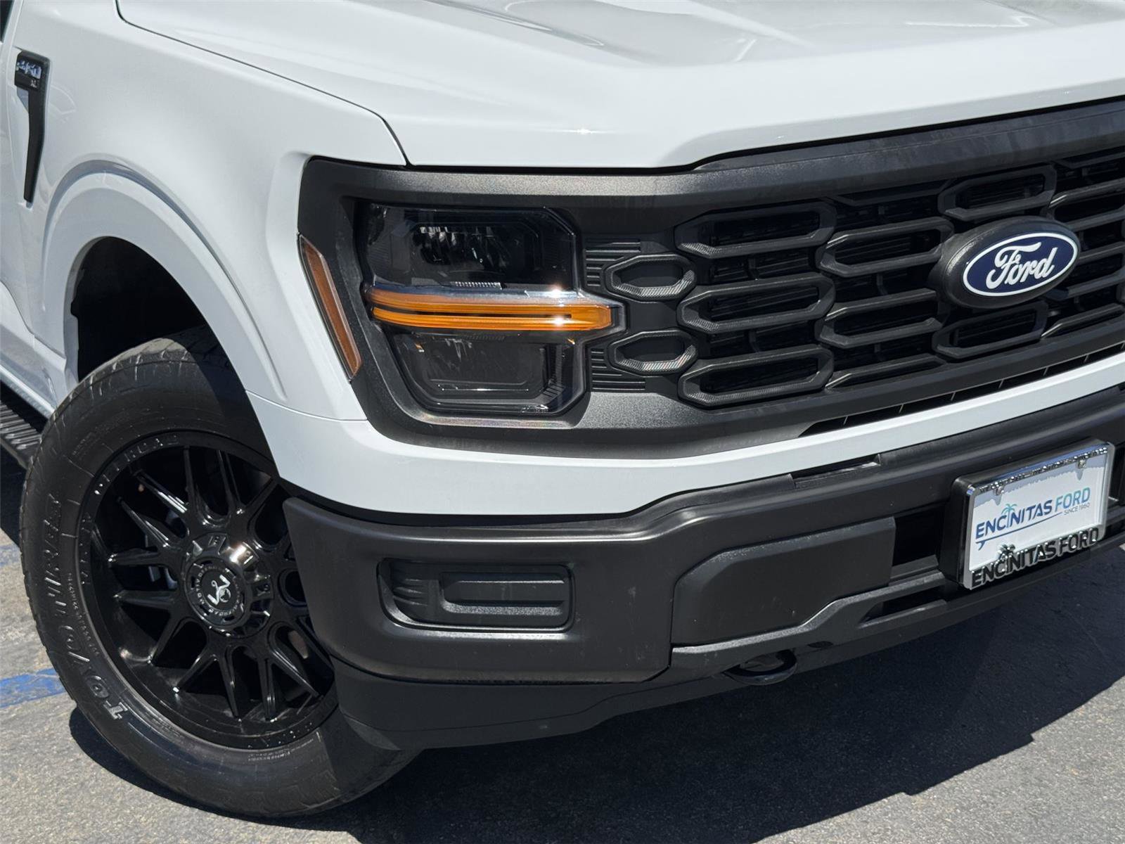 Used 2025 Ford F150 XL AWD/4WD image 3