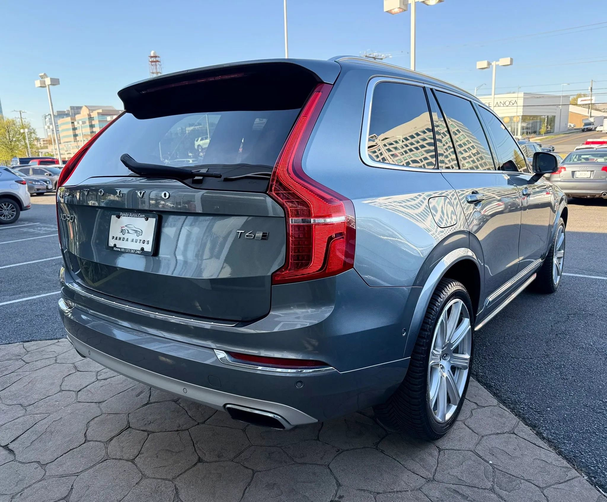 Used 2018 Volvo XC90 T6 Inscription w/ Convenience Package image 7