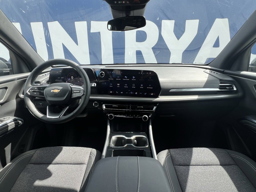 New 2025 Chevrolet Traverse LT image 10