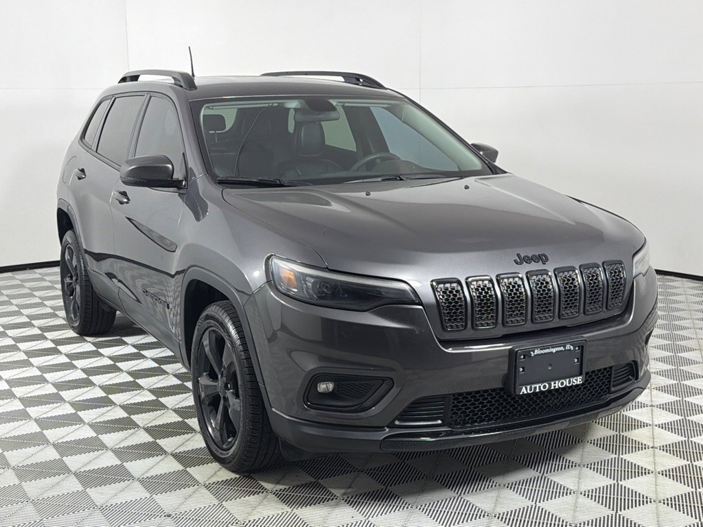Used 2020 Jeep Cherokee Latitude Plus FWD image 3