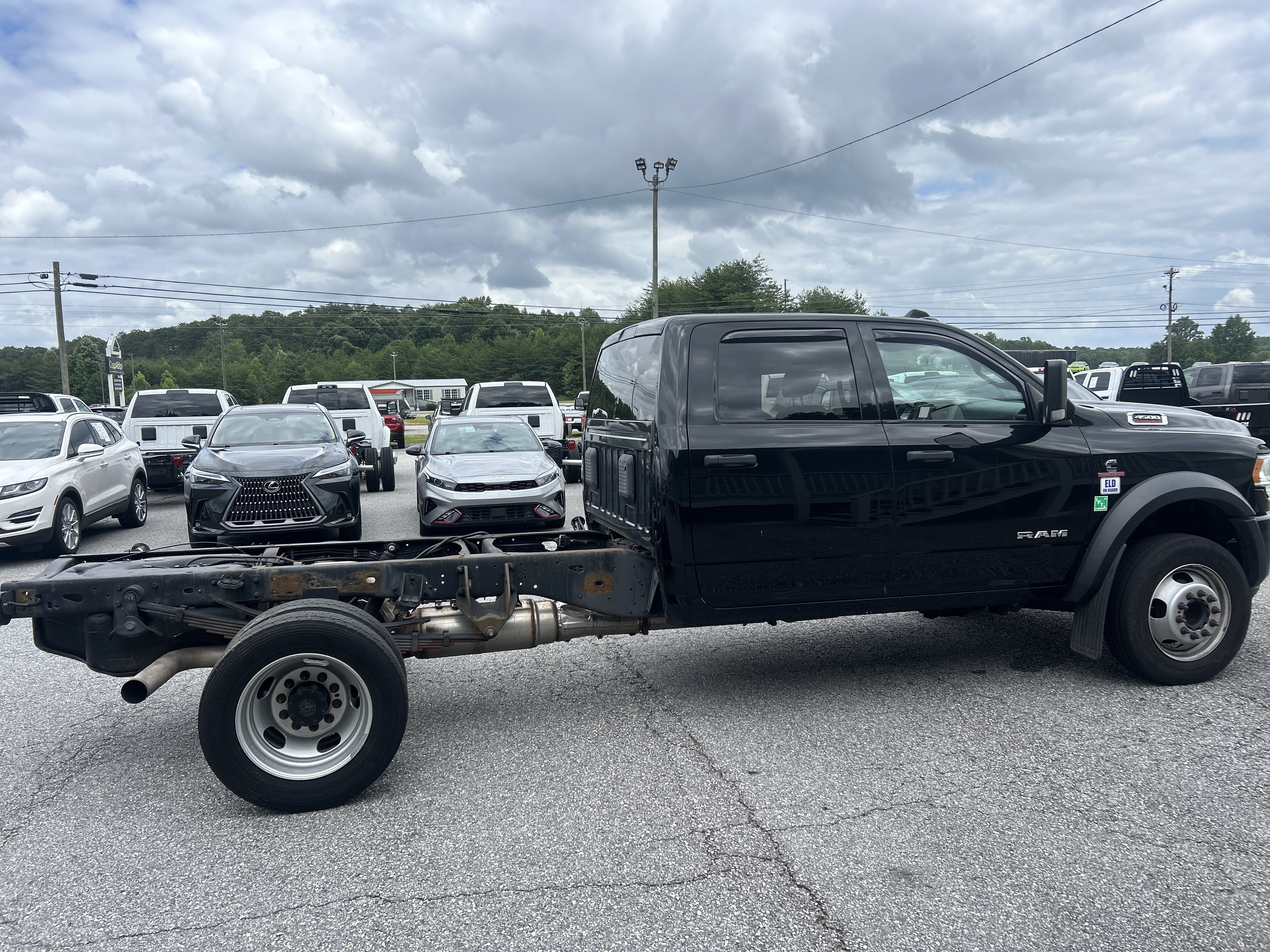 Used 2022 RAM 4500 Tradesman RWD image 7