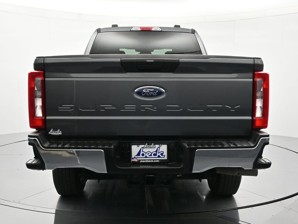 Certified 2025 Ford F250 XLT image 7