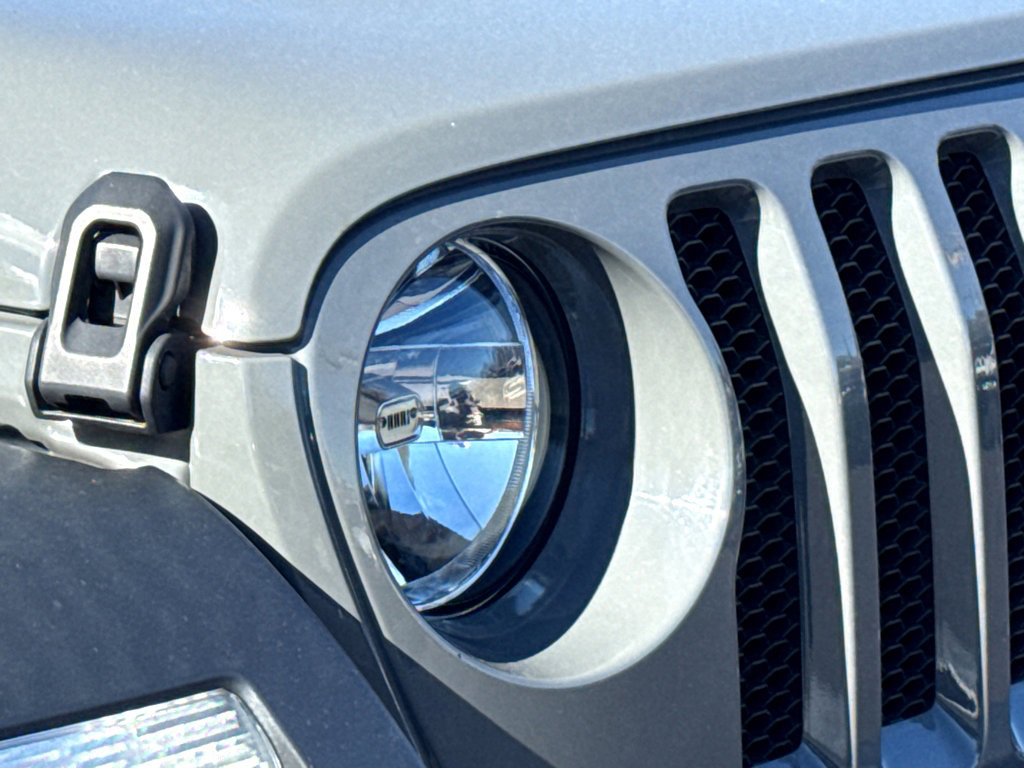 Certified 2021 Jeep Wrangler Unlimited Sport w/ Sun And Sound Package image 5