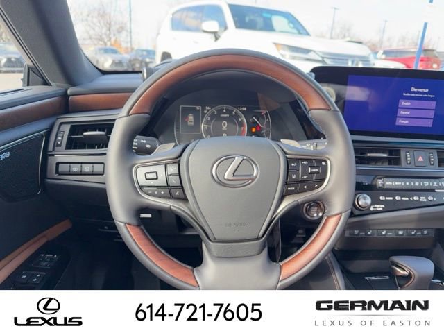 New 2025 Lexus ES 350 Ultra Luxury image 17