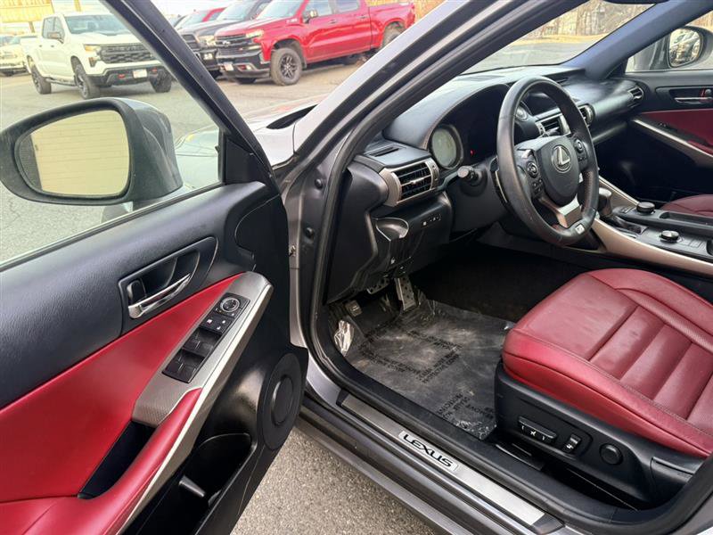 Used 2015 Lexus IS 250 image 28