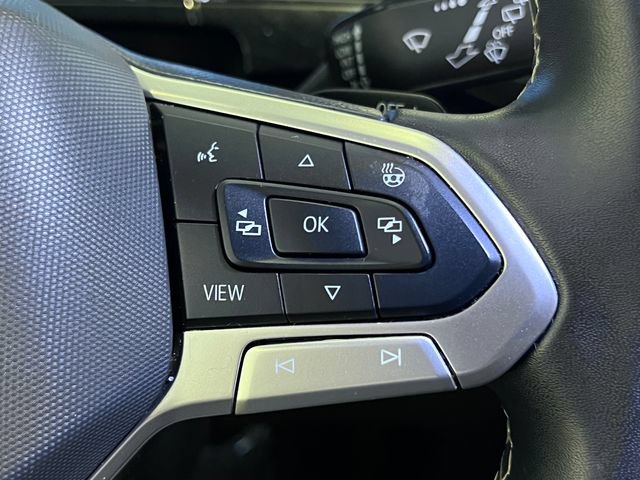 Certified 2024 Volkswagen Atlas Cross Sport SE FWD image 22