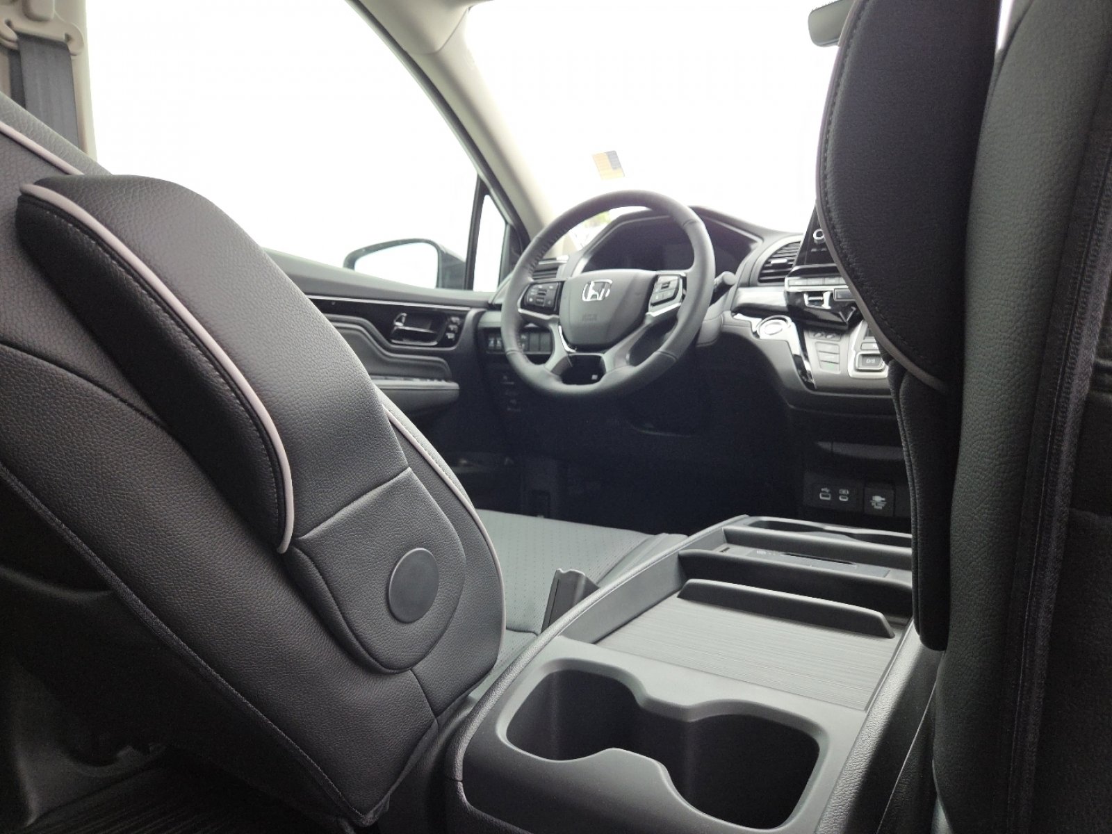 New 2026 Honda Odyssey Elite image 26