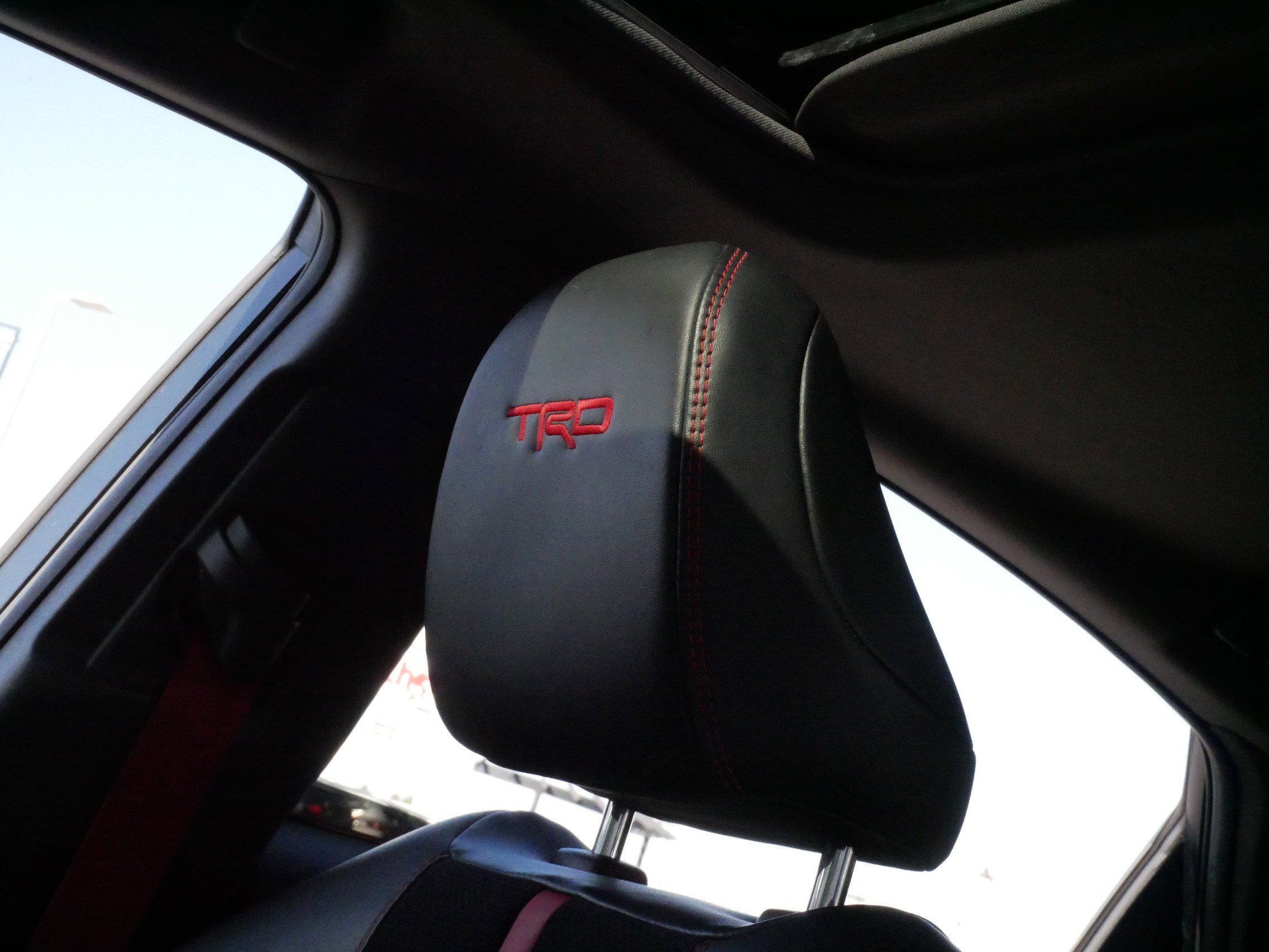 Used 2021 Toyota Avalon TRD image 32