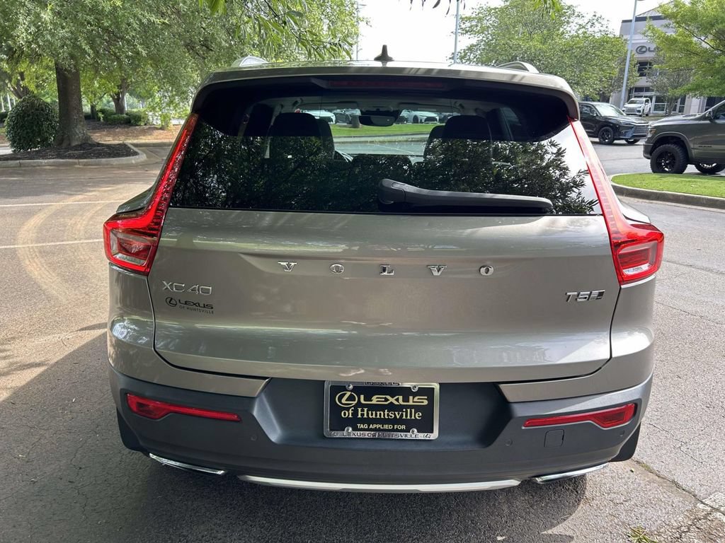Used 2020 Volvo XC40 T5 Inscription w/ Protection Package Premier AWD/4WD image 3