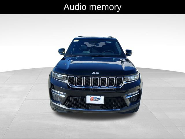 New 2025 Jeep Grand Cherokee Limited image 9