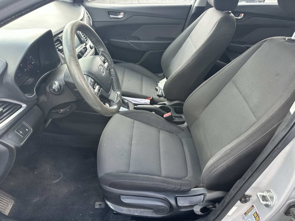 Used 2018 Hyundai Accent SE FWD image 19