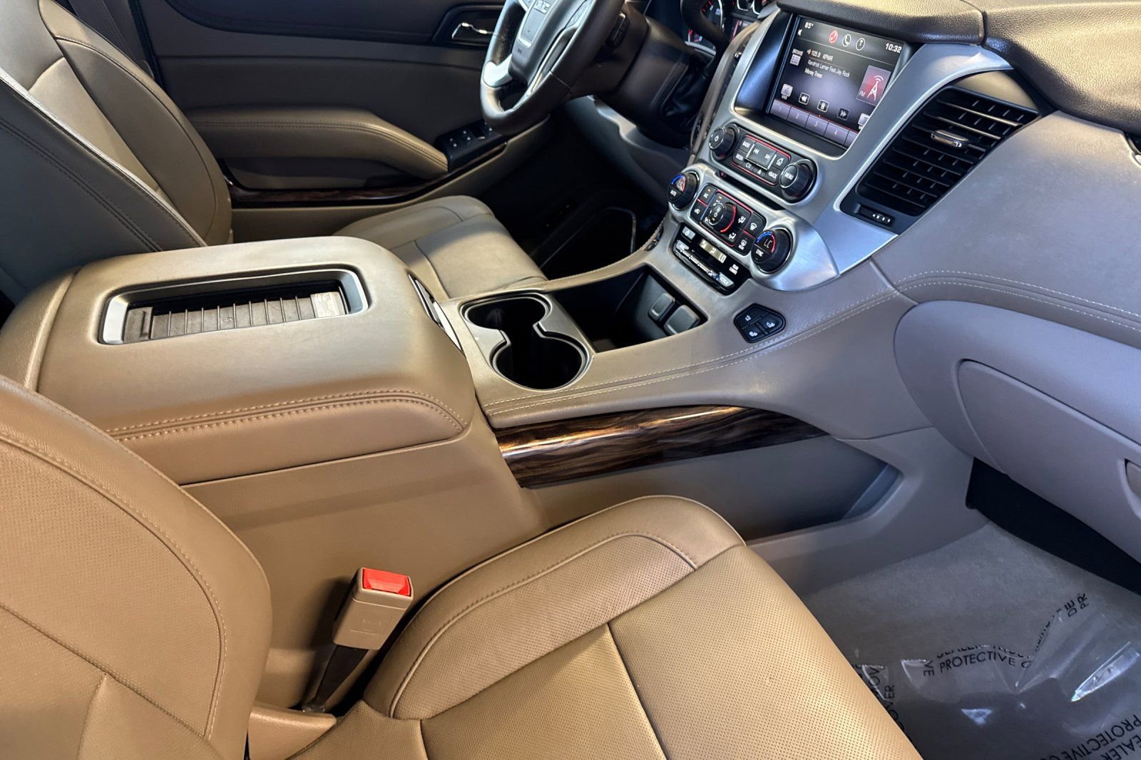 Used 2015 GMC Yukon SLT w/ Open Road Package image 21