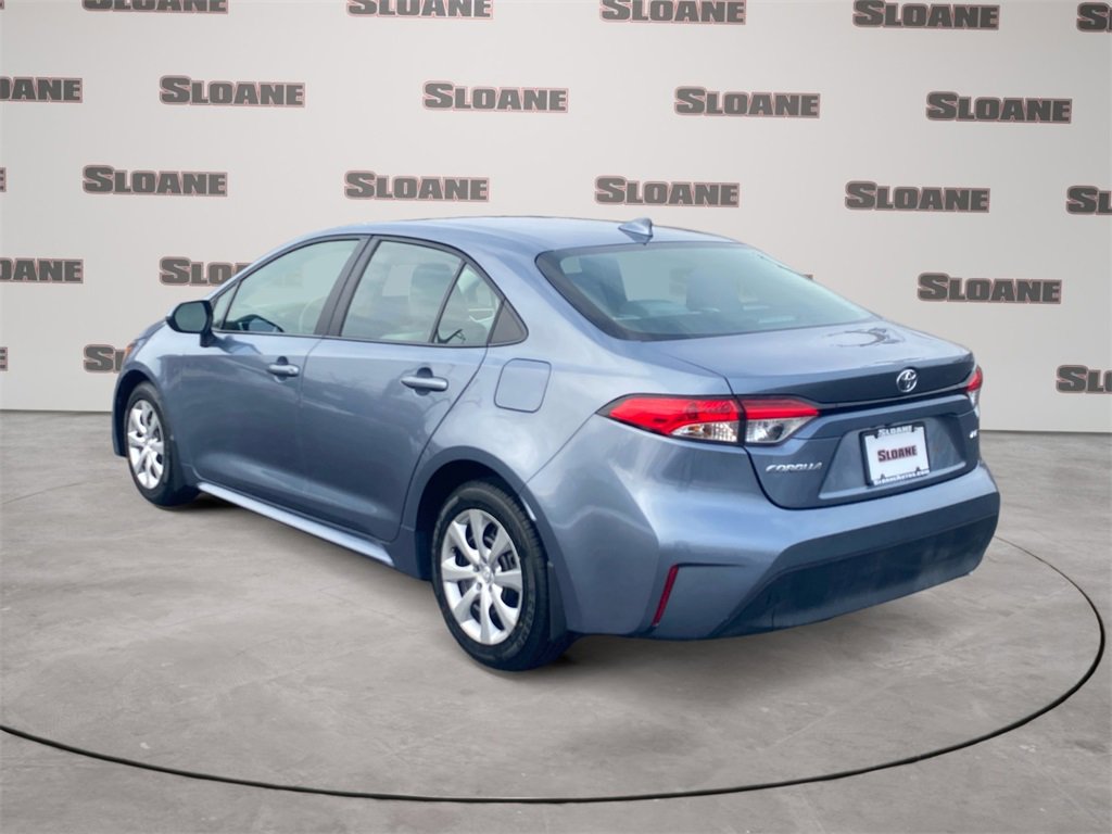 Used 2025 Toyota Corolla LE image 3