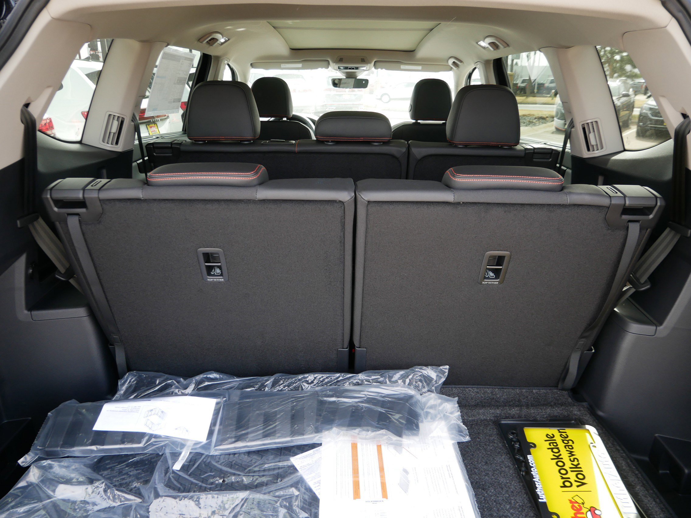 New 2026 Volkswagen Atlas Peak Edition image 6