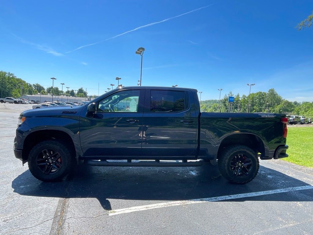 Certified 2023 Chevrolet Silverado 1500 LT Trail Boss w/ LPO, Dark Essentials Package AWD/4WD image 6