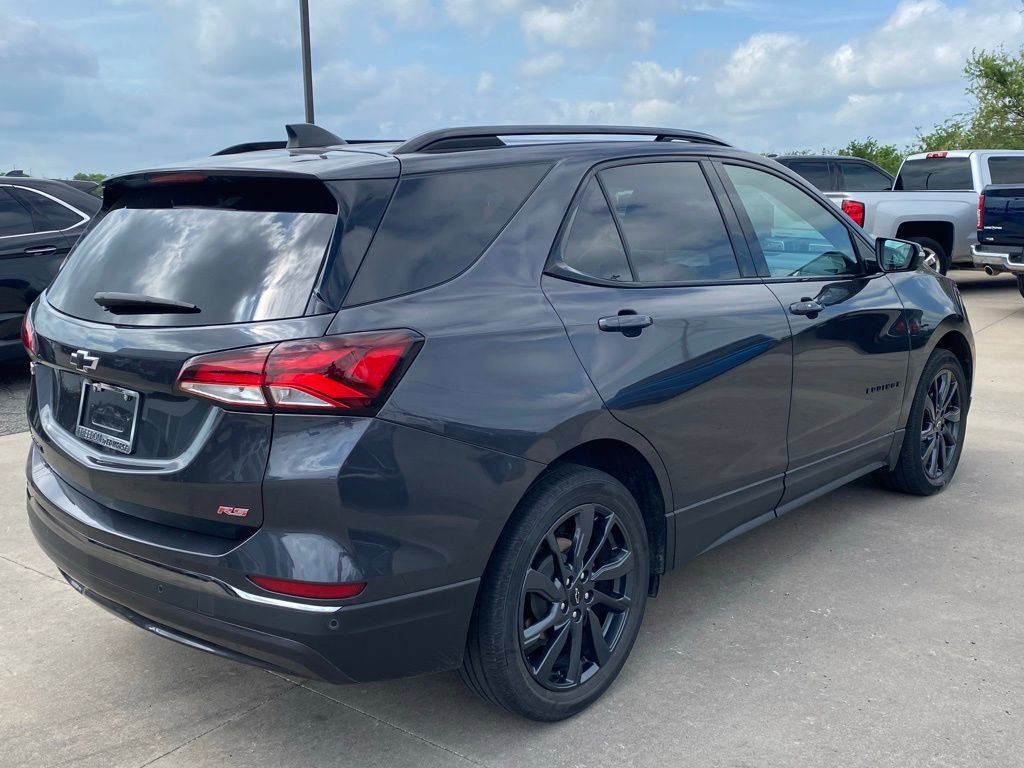 Used 2023 Chevrolet Equinox RS image 5