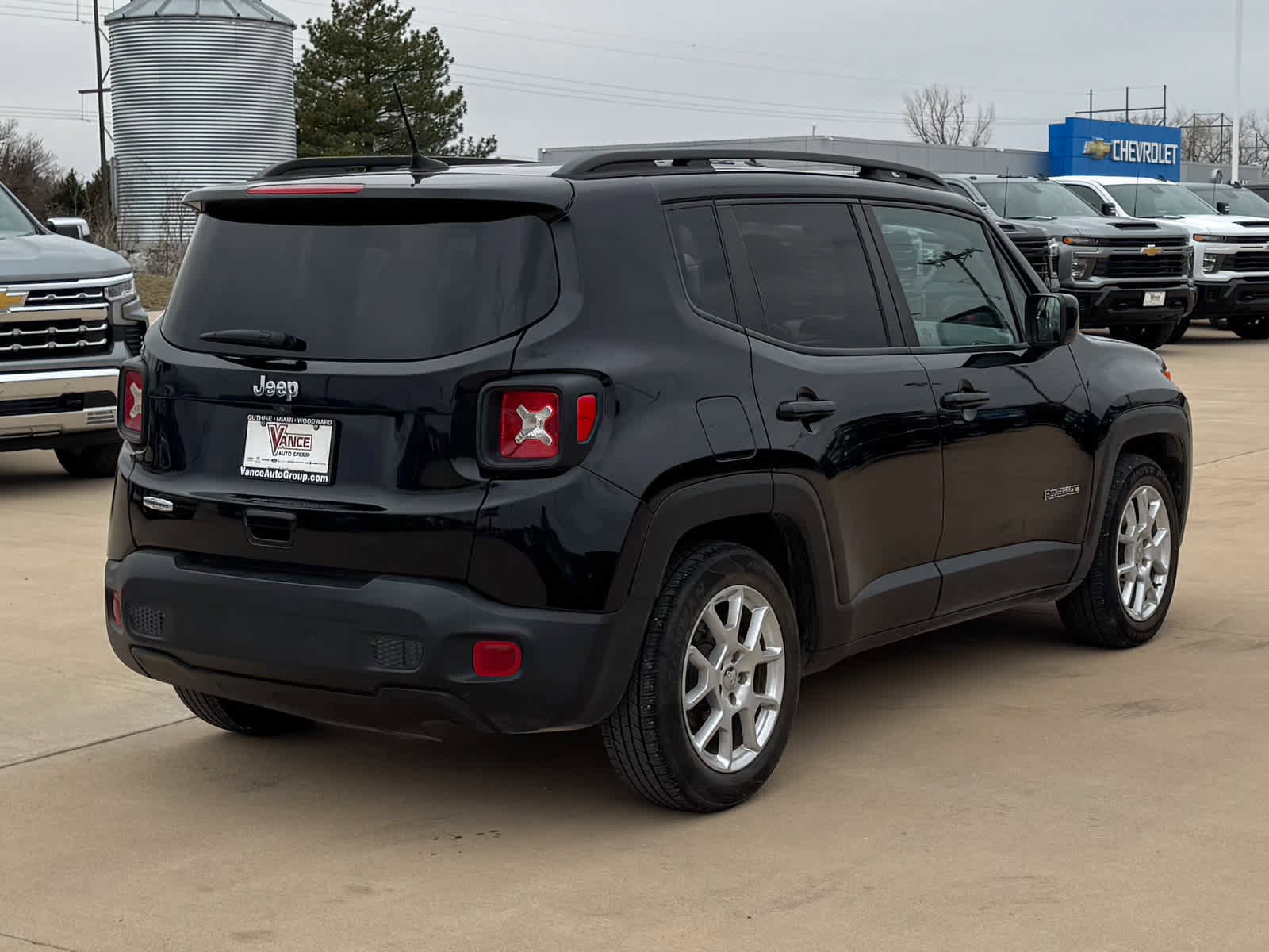 Used 2020 Jeep Renegade Latitude image 6