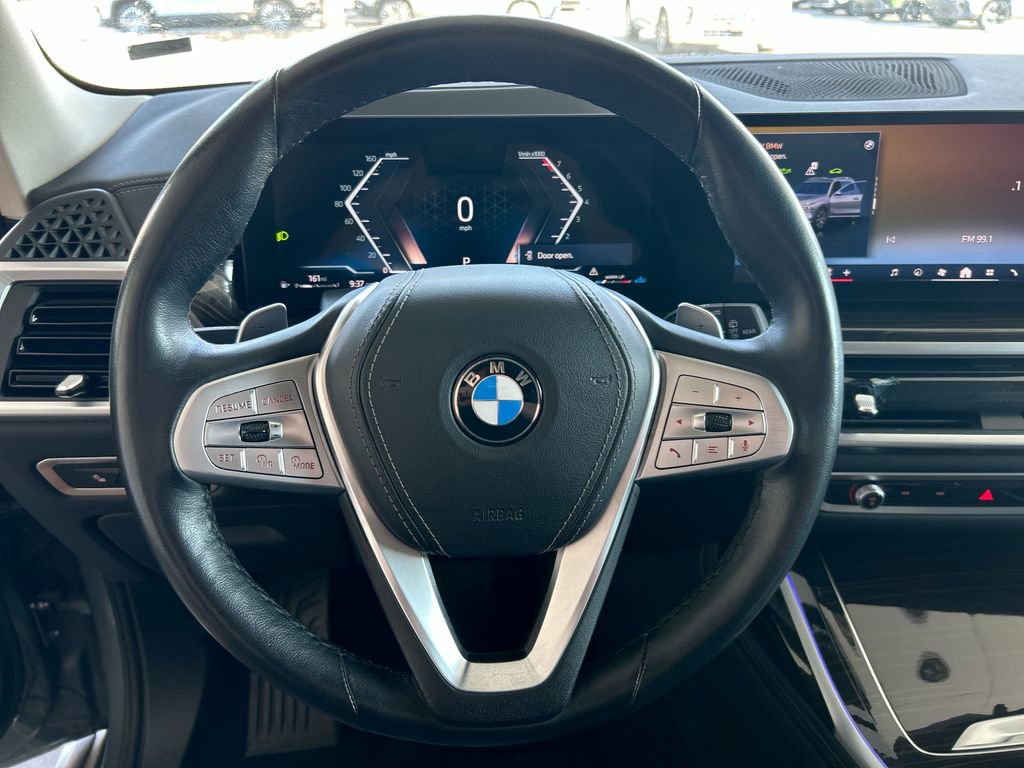 Used 2025 BMW X7 xDrive40i image 18