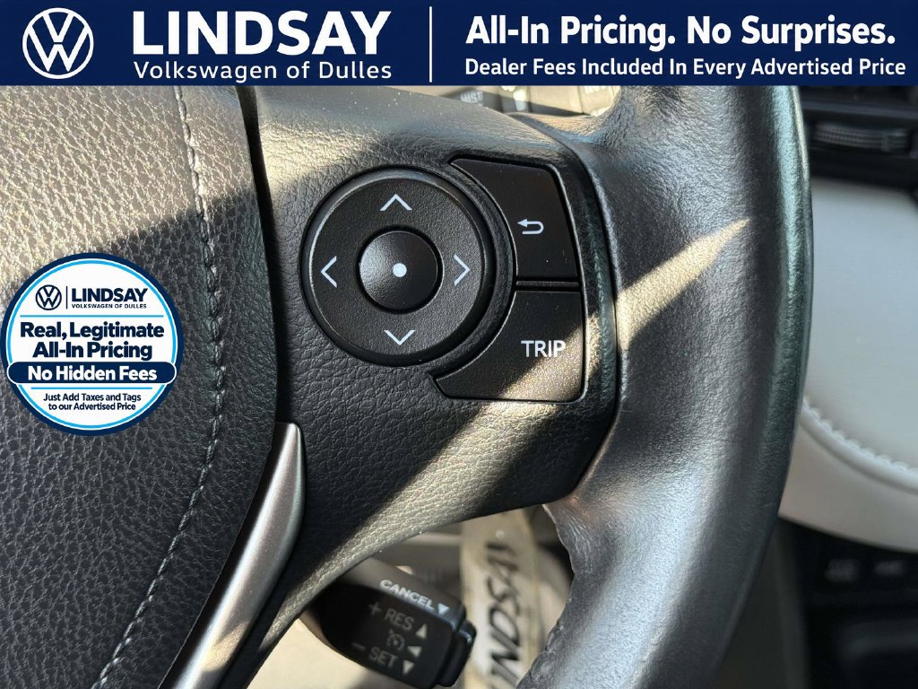 Used 2016 Toyota RAV4 XLE AWD/4WD image 22