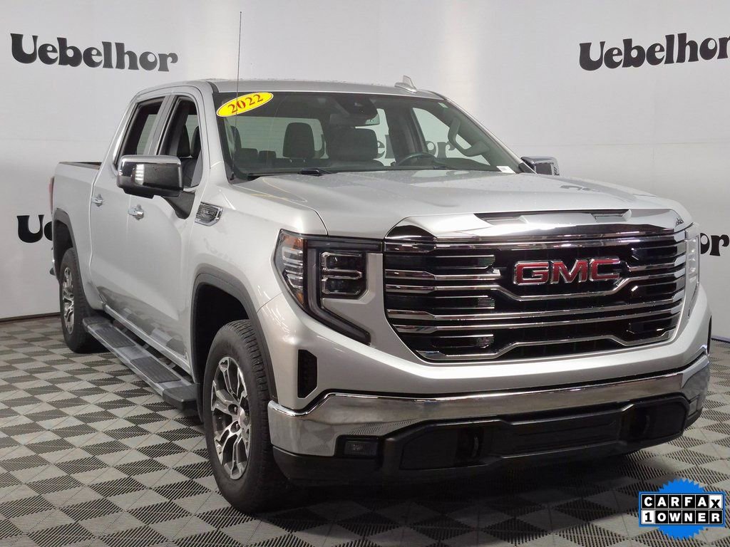 Used 2022 GMC Sierra 1500 SLT image 1