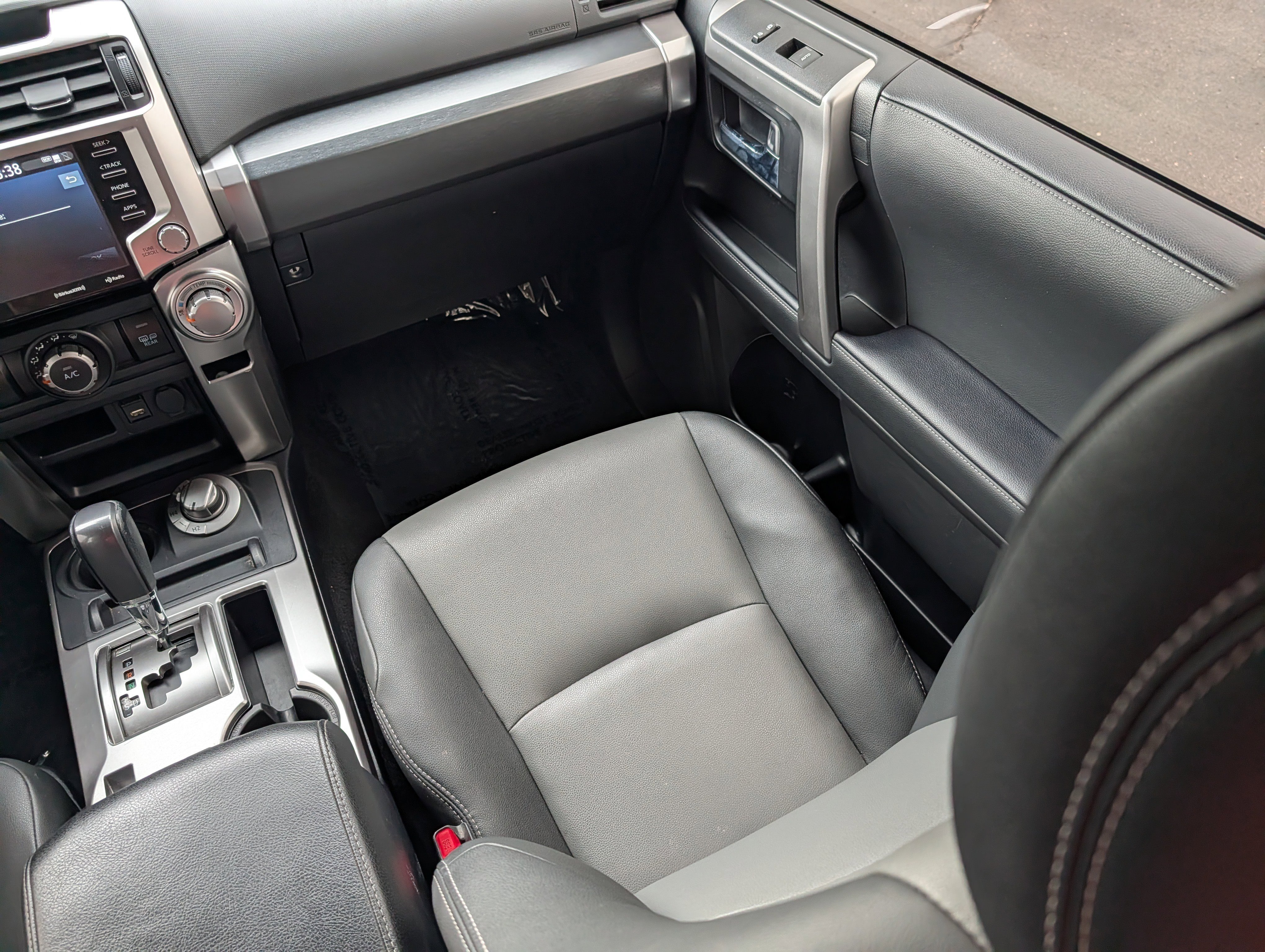 Used 2024 Toyota 4Runner SR5 Premium AWD/4WD image 10