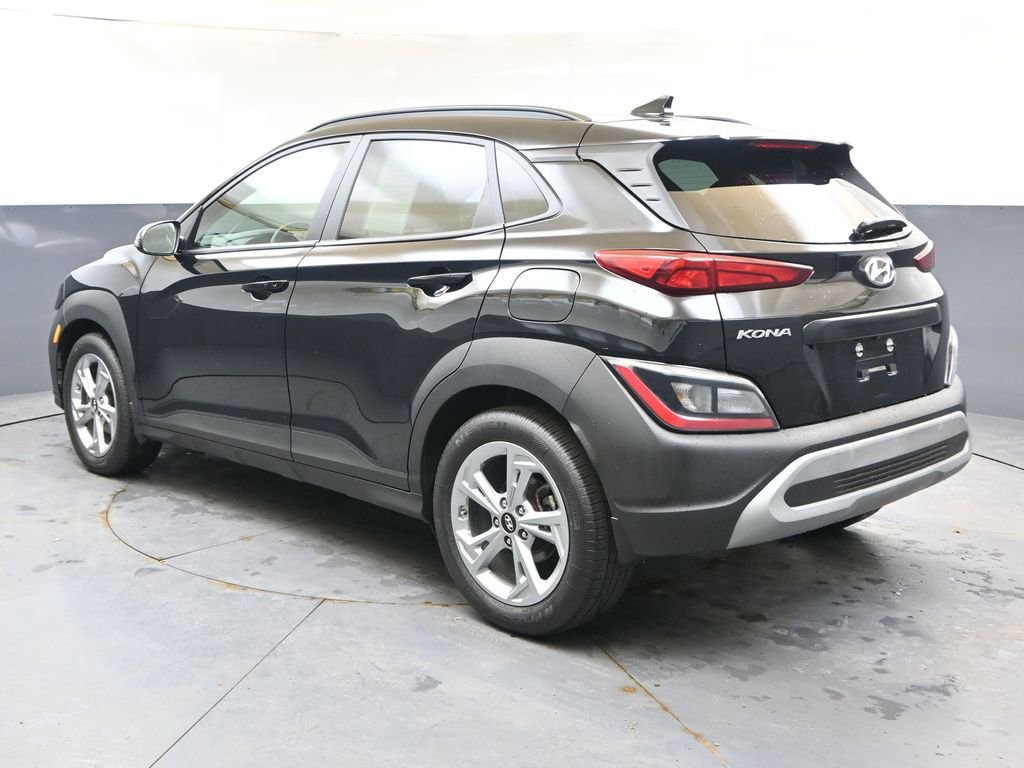 Certified 2023 Hyundai Kona SEL FWD image 3