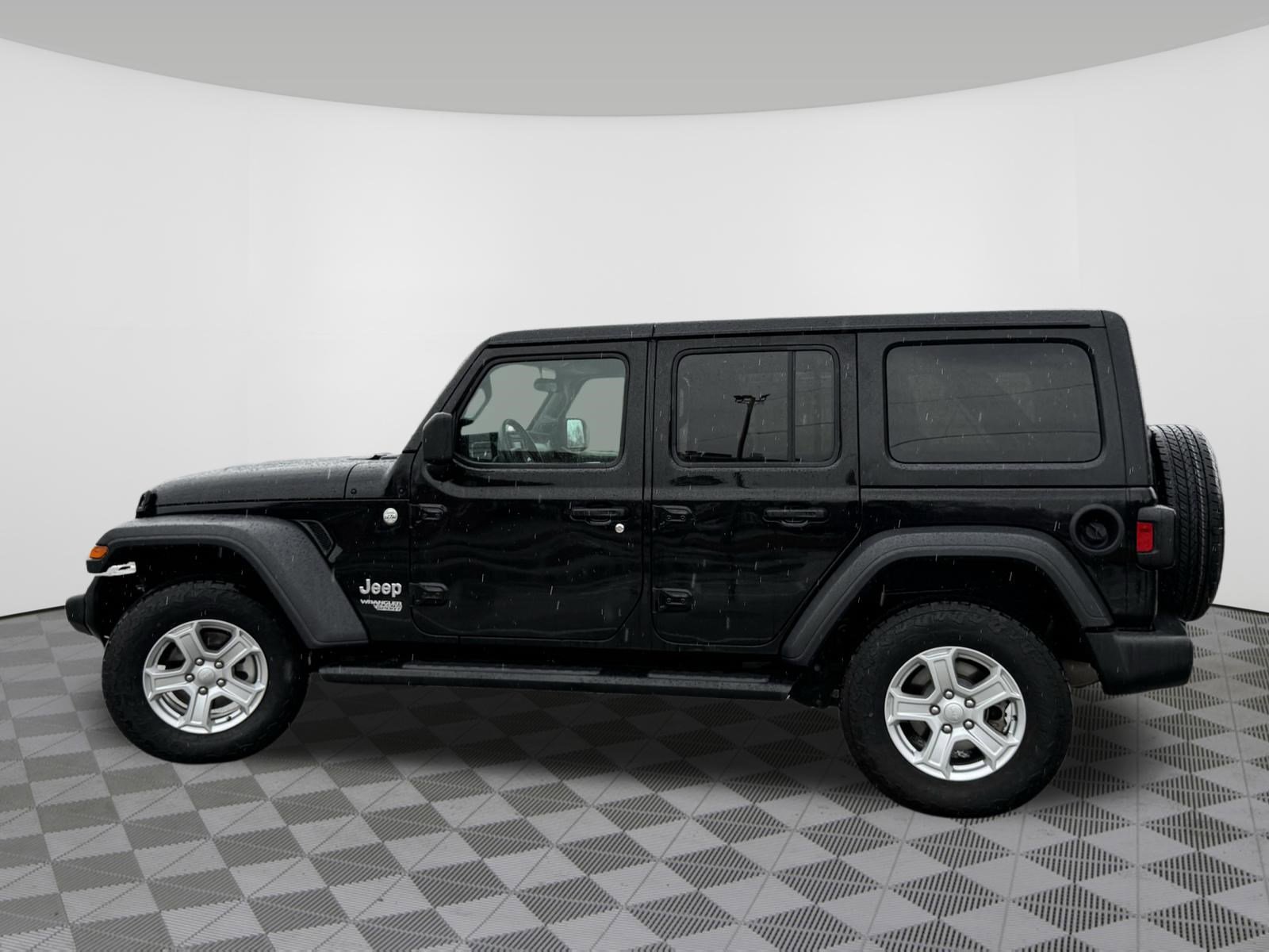 Used 2018 Jeep Wrangler Unlimited Sport S image 15