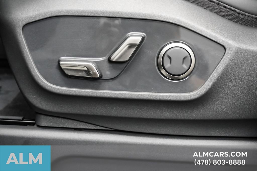 Used 2024 Kia EV9 Wind image 33