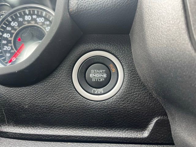Used 2024 RAM 2500 Tradesman w/ Chrome Appearance Group AWD/4WD image 19