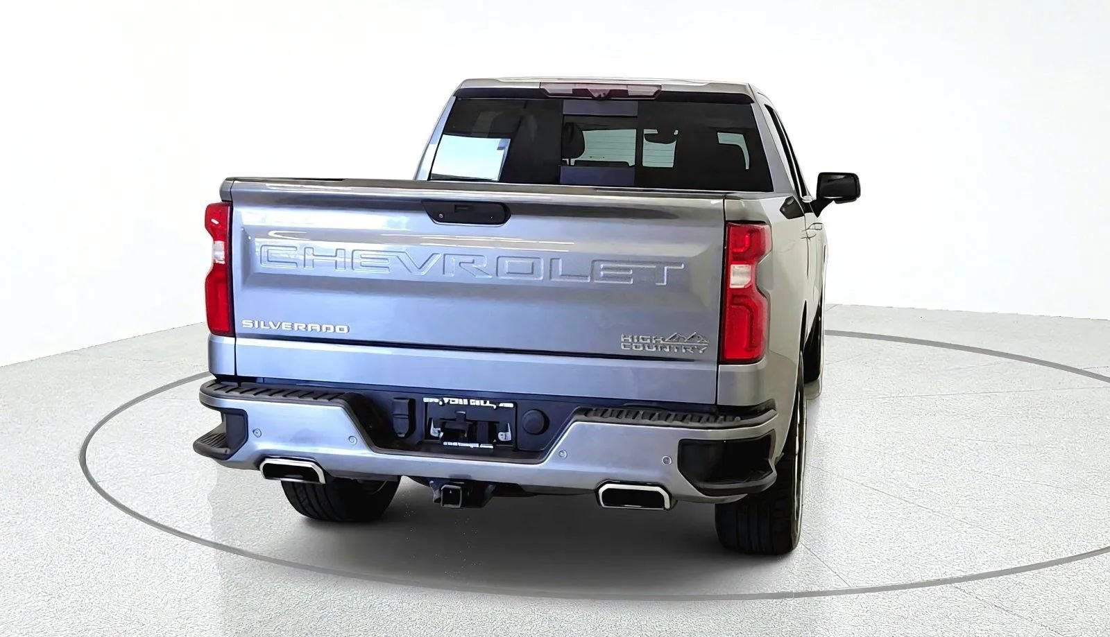 Used 2021 Chevrolet Silverado 1500 High Country w/ Technology Package AWD/4WD image 8