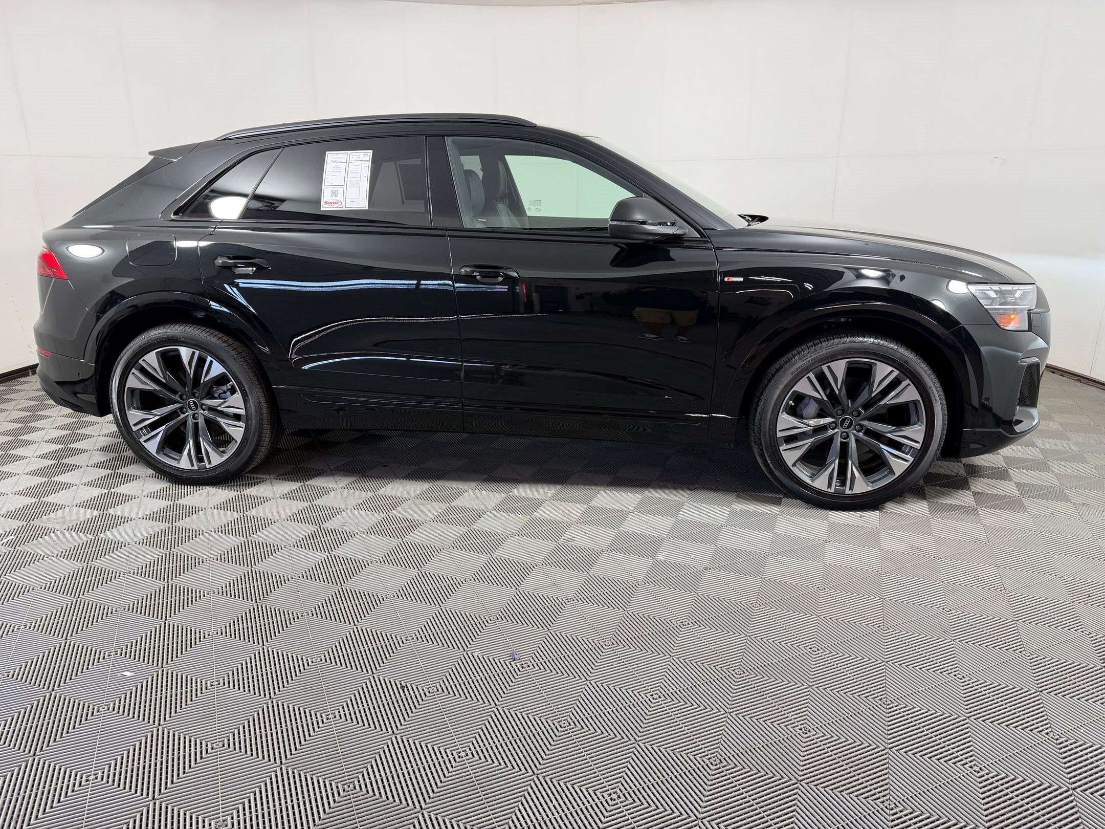 New 2026 Audi Q8 Premium Plus AWD/4WD image 8
