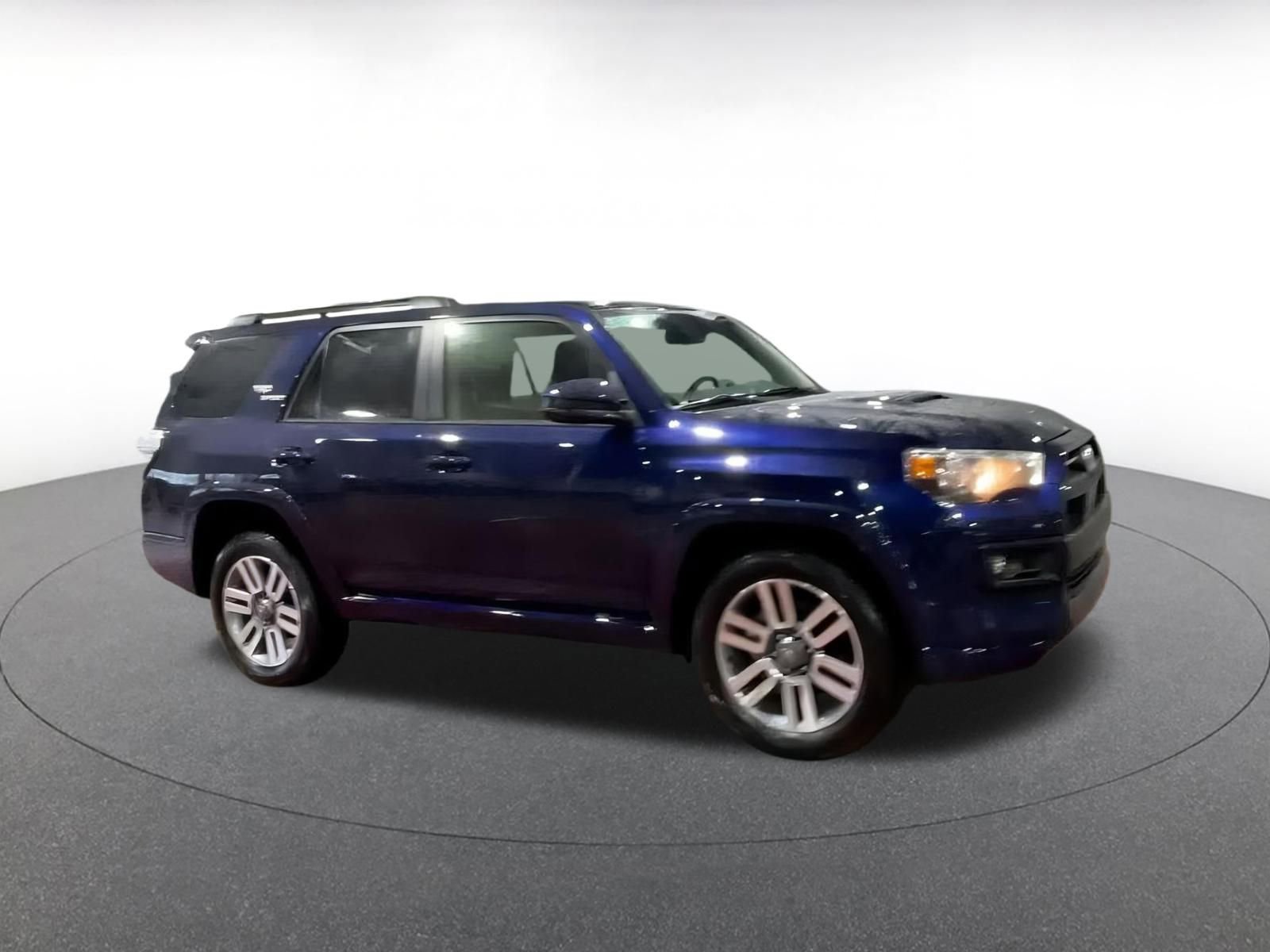 Used 2024 Toyota 4Runner TRD Sport image 2