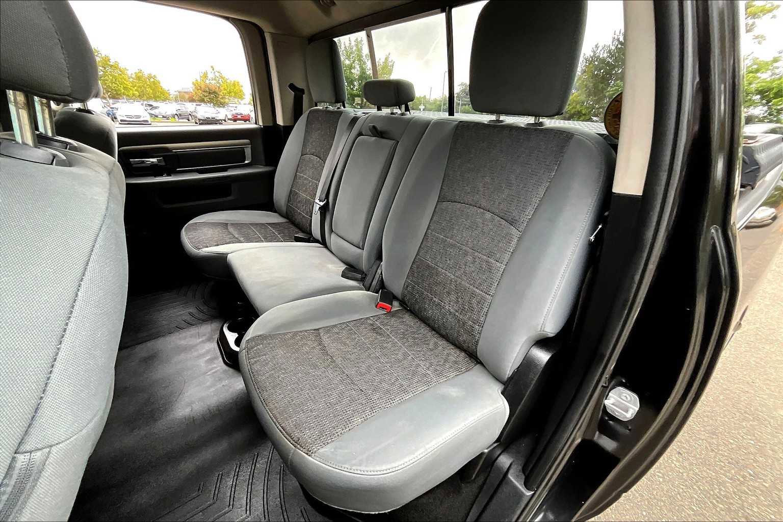 Used 2015 RAM 1500 Big Horn image 20