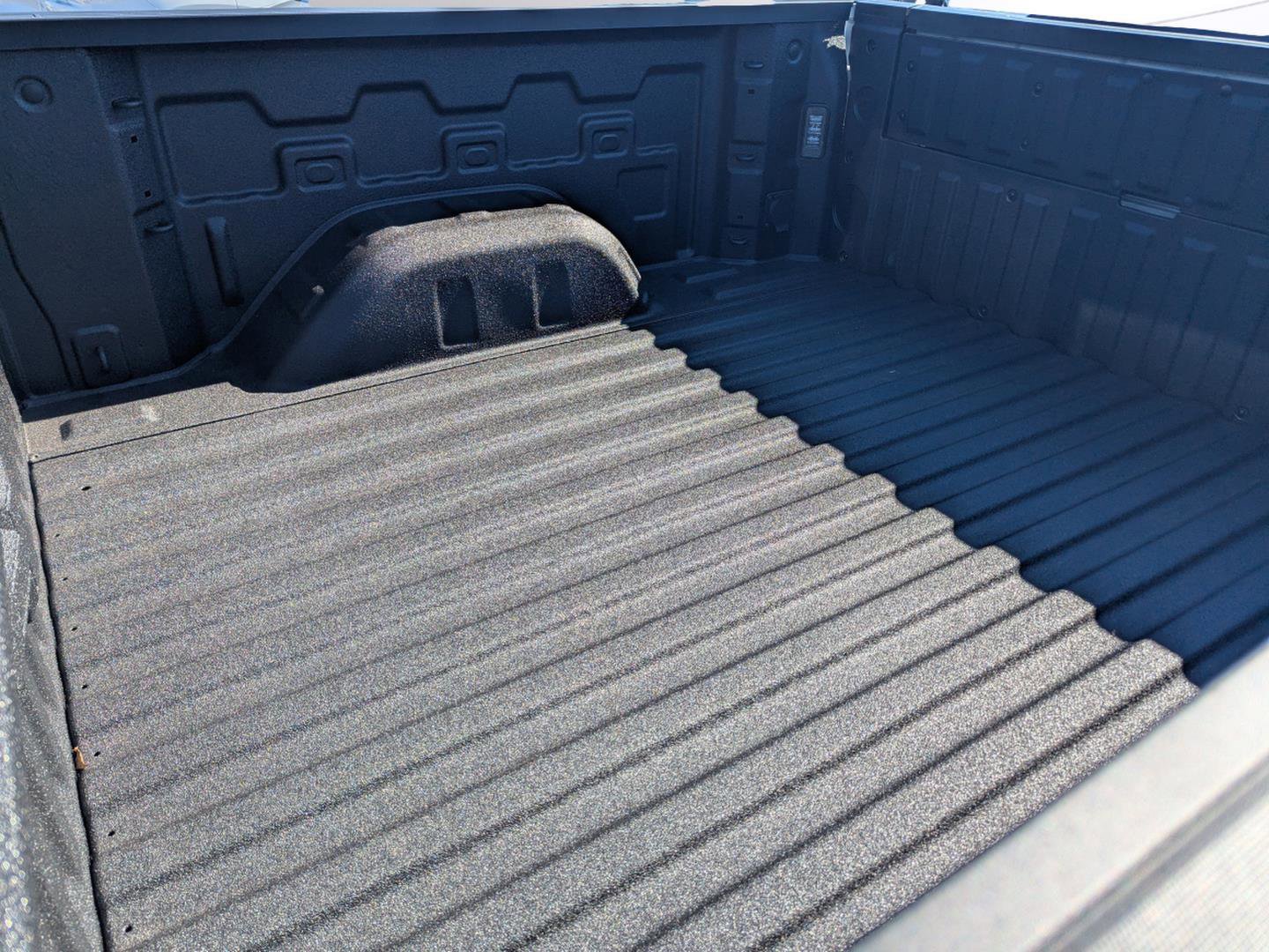 New 2026 Chevrolet Silverado 1500 LTZ w/ LTZ Premium Package image 10