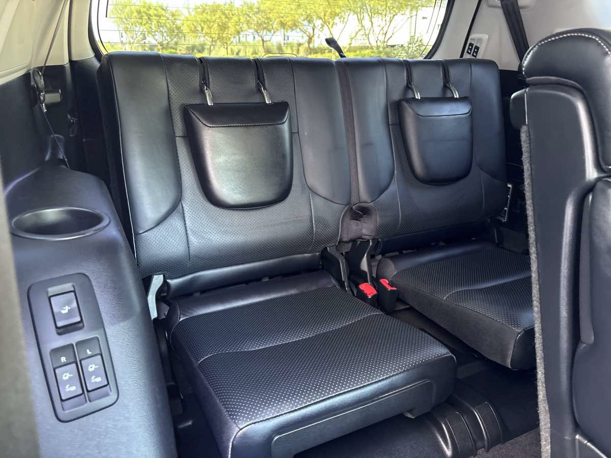 Used 2015 Lexus GX 460 Luxury w/ Preferred Accessory Package AWD/4WD image 16