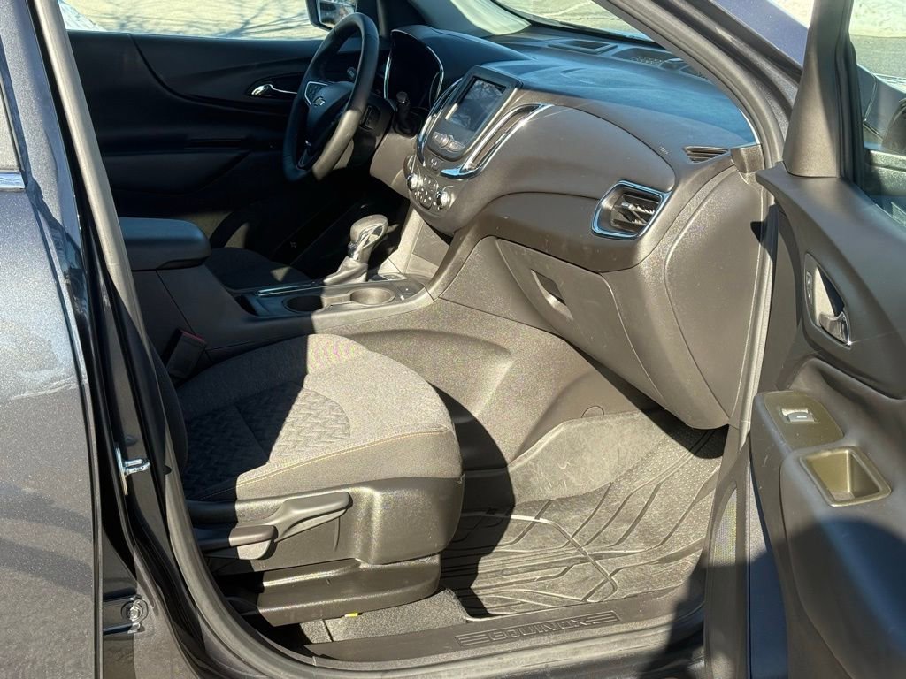 Used 2023 Chevrolet Equinox LT image 14