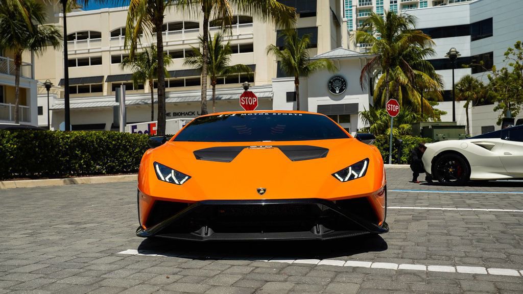 Used 2022 Lamborghini Huracan STO image 5