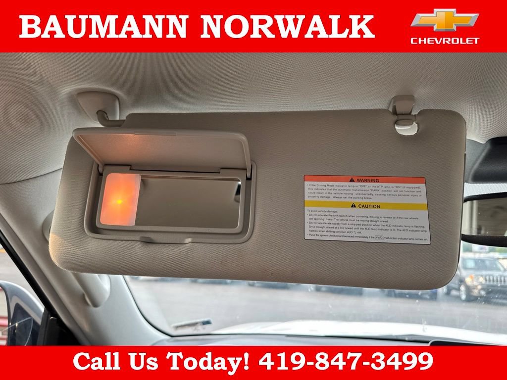 Used 2023 Nissan Armada SL w/ Captain's Chairs Package AWD/4WD image 33