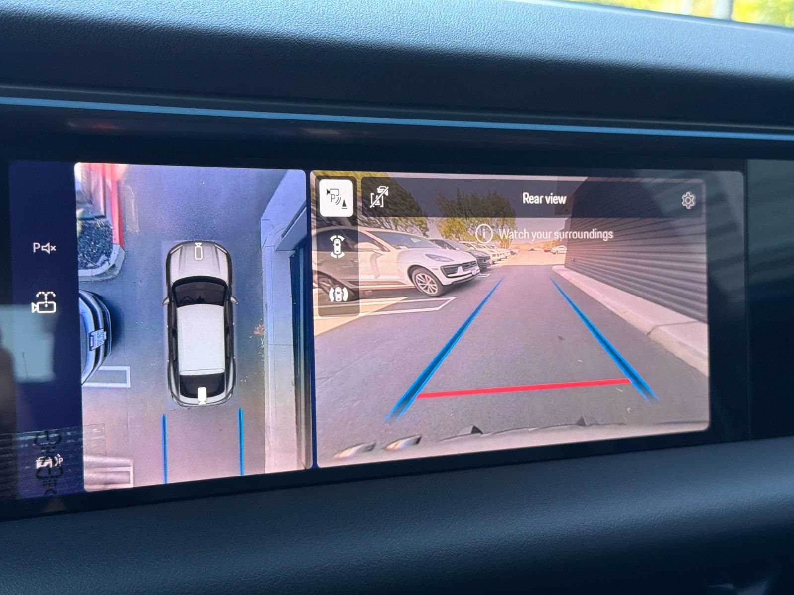 New 2026 Porsche Macan 4 Electric AWD/4WD image 18