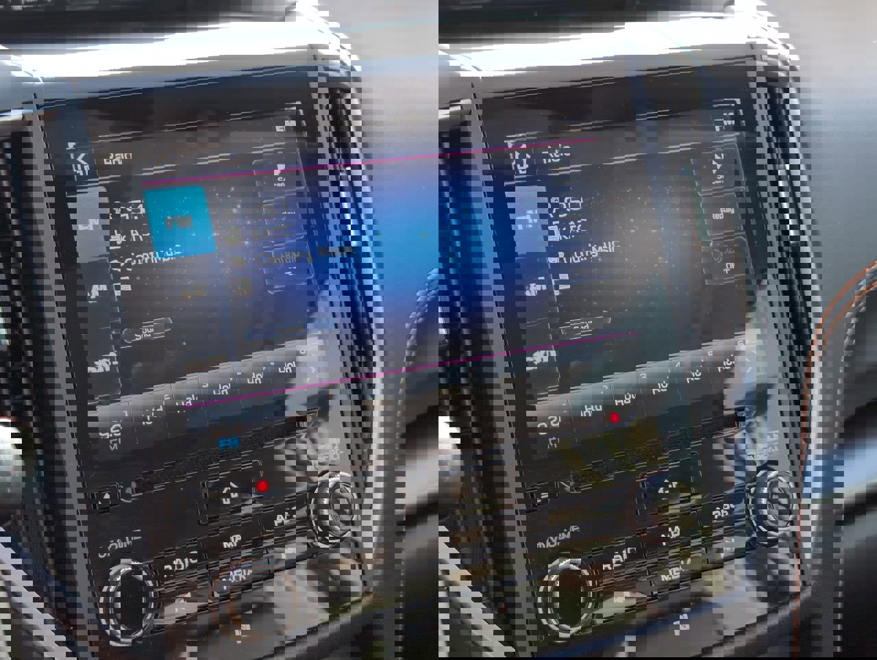 Used 2019 Subaru Crosstrek 2.0i Limited w/ Moonroof Package w/Navigation image 3