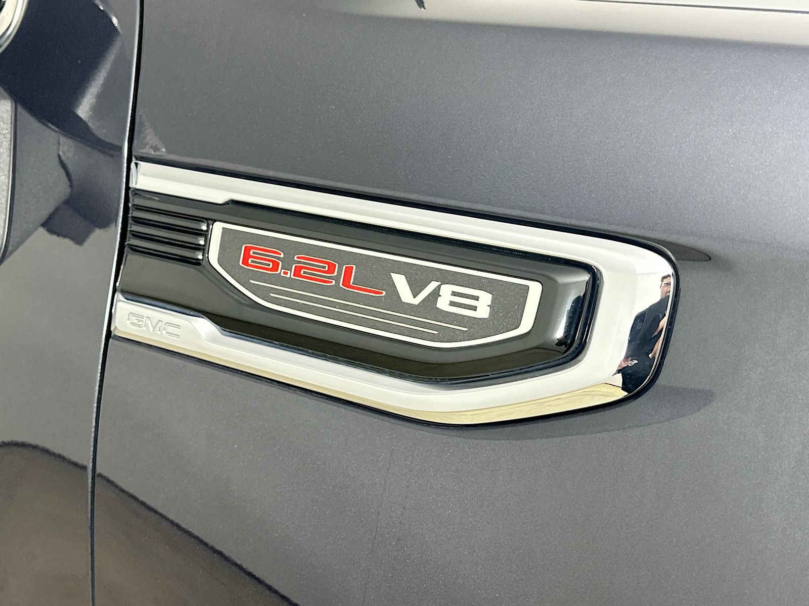 Used 2022 GMC Sierra 1500 Denali w/ Technology Package AWD/4WD image 9