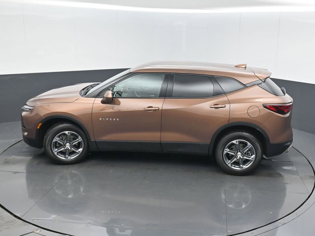 Used 2023 Chevrolet Blazer LT w/ Driver Confidence Package AWD/4WD image 41