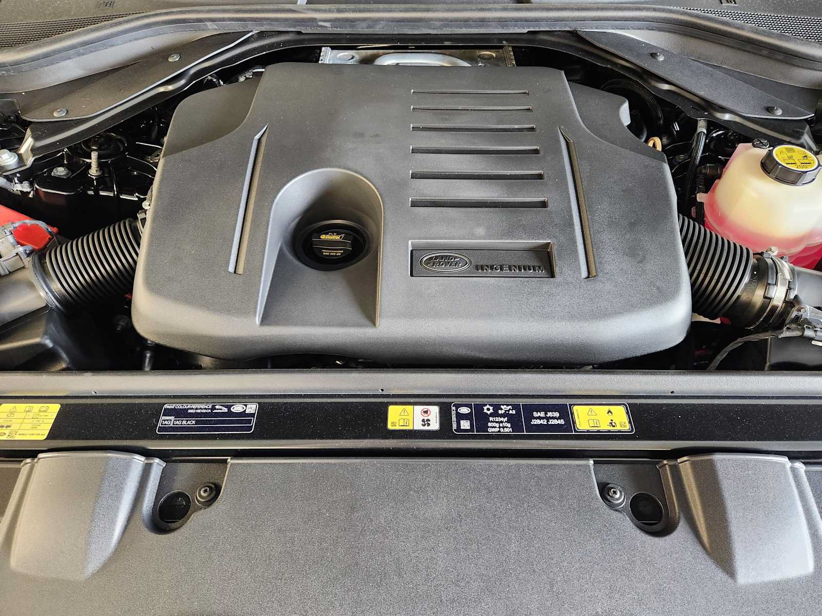 New 2026 Land Rover Range Rover SE AWD/4WD image 31