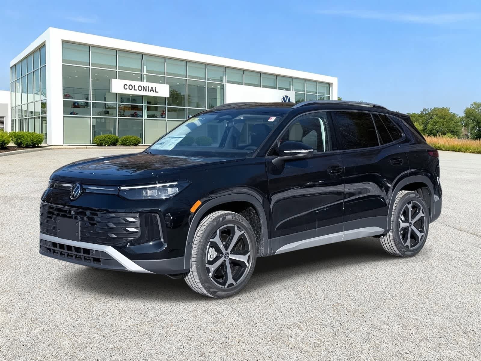 New 2026 Volkswagen Tiguan SE AWD/4WD image 1