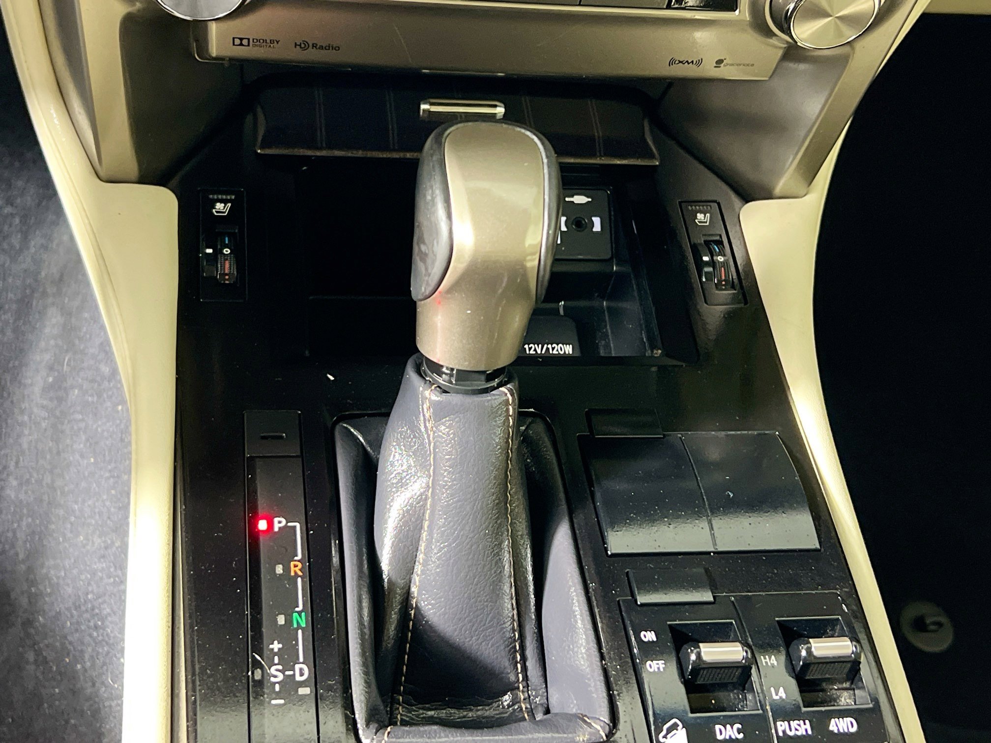 Used 2020 Lexus GX 460 Premium image 25