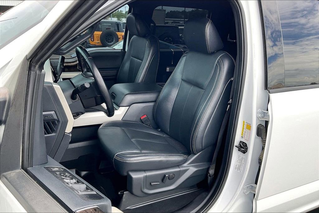 Used 2022 Ford F250 Lariat AWD/4WD image 24