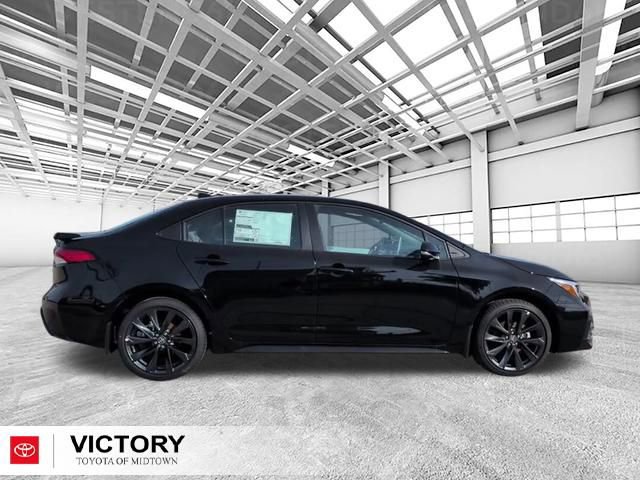 Used 2026 Toyota Corolla SE w/ SE Package image 2