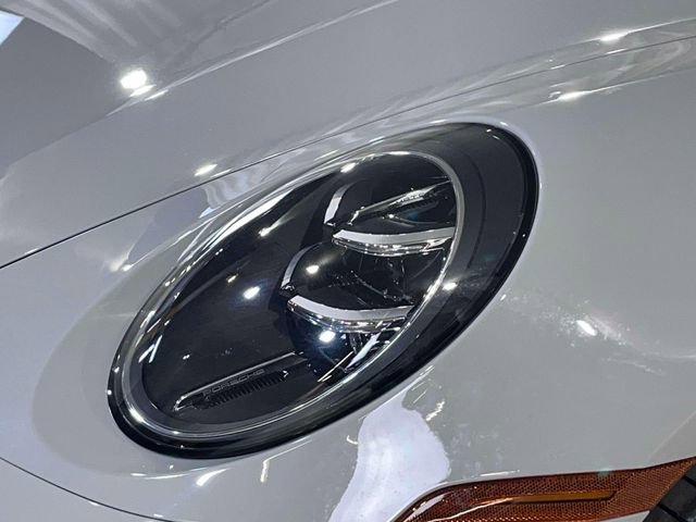 Certified 2026 Porsche 911 Targa 4S AWD/4WD image 5
