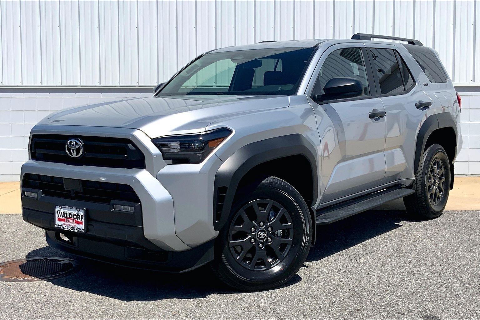 New 2026 Toyota 4Runner SR5 AWD/4WD image 2